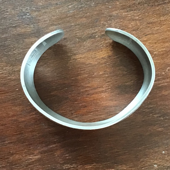 Vintage Pewter Cuff Bracelet Signed Kirk Stieff Carnations January Birth Flower - Picture 3 of 11